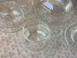 Service à thé en verre transparent