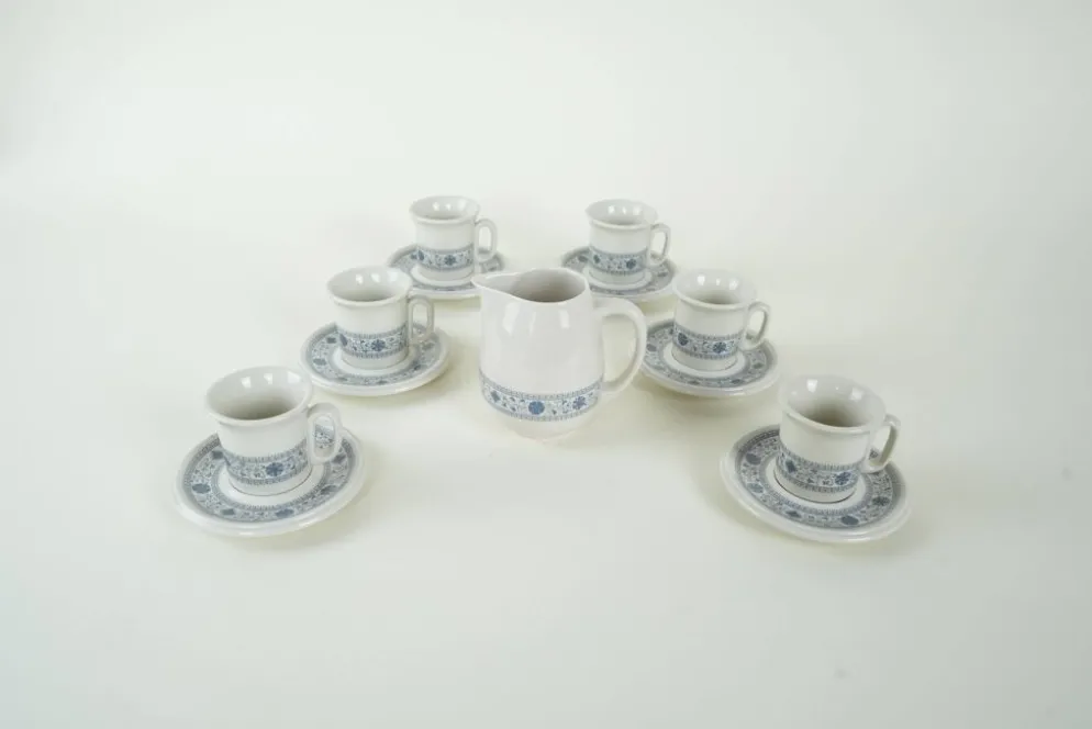 Service à thé et tasse, design italien, années 1970, fabriqué en Italie
