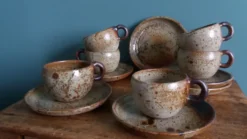 Service à thé ou café en grès de Puisaye signé Jean-Pierre Prud’homme