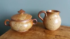 Service à thé ou café en grès de Puisaye signé Jean-Pierre Prud’homme