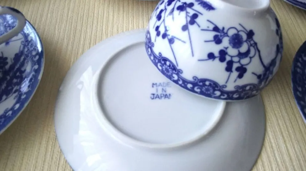 Service à thé ou café en porcelaine du Japon