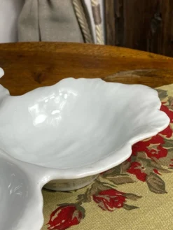 Serviteur compartimenté, forme feuillage, porcelaine, Bavaria