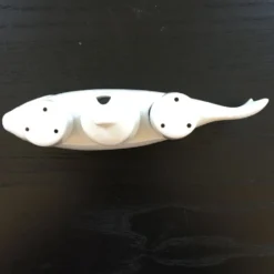 Serviteur poisson sel et poivre