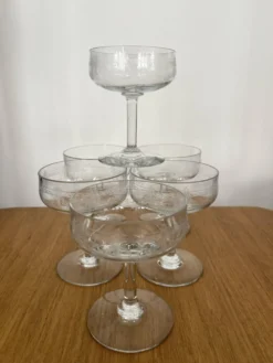 Set 6 coupes champagne gravées Louis XVI