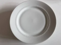Set de 6 assiette plates perles néoclassiques porcelaine blanche Bareuther.