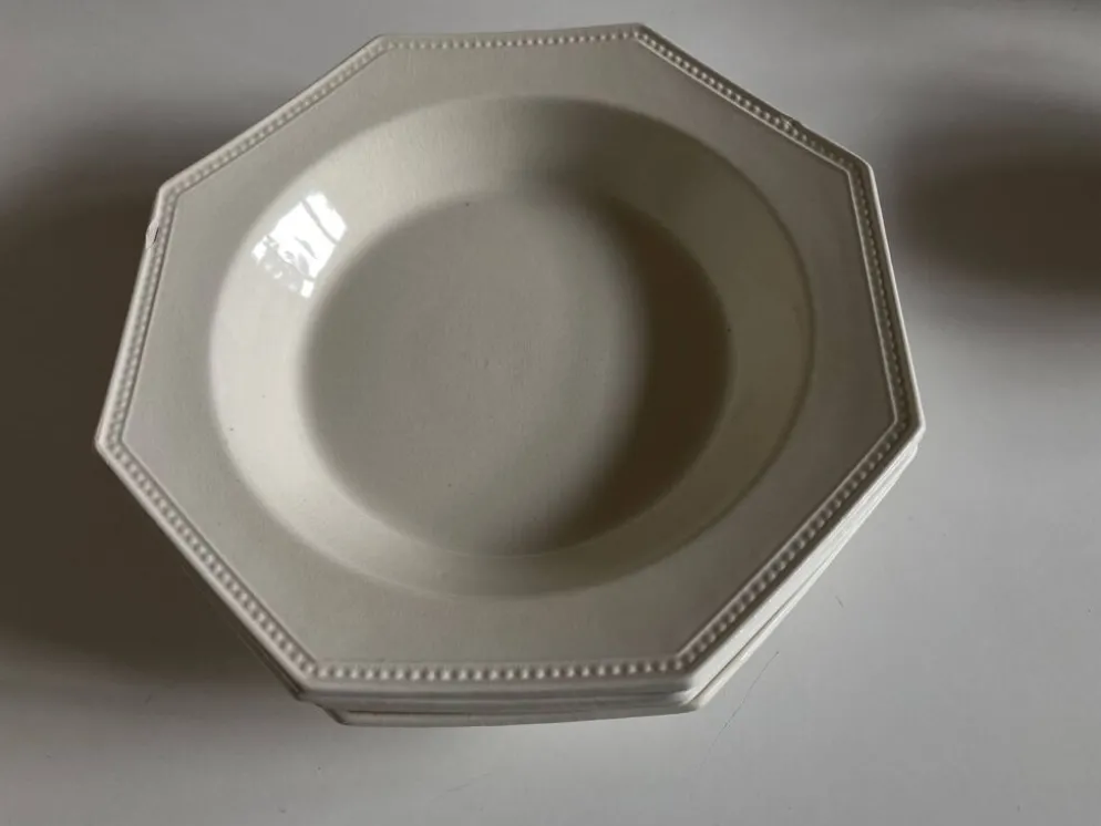Set de 5 assiettes Creil Montereau octogonales perles