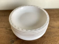 Set de 8 assiettes creuses Festons de Pierre Motton pour Gien 1970