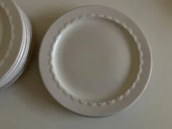 Set de 10 assiettes à dessert Festons de Pierre Motton Gien 1970