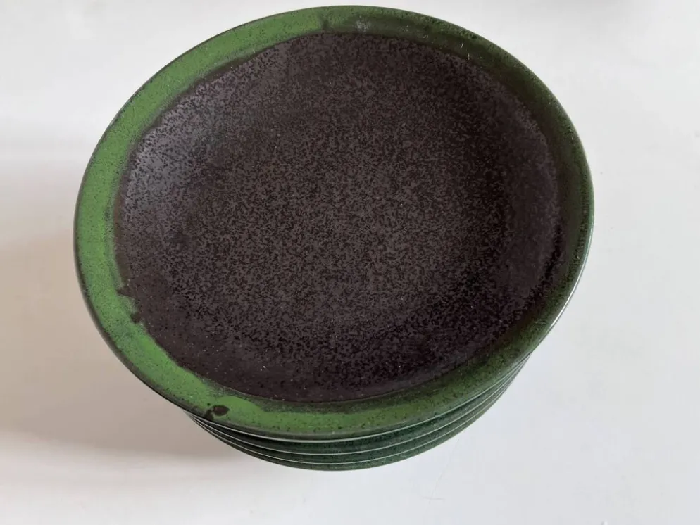 Set de 6 assiettes plates calotte en grès de potier 1970