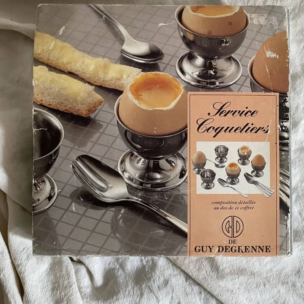 Set de coquetiers en inox par Guy Degrenne