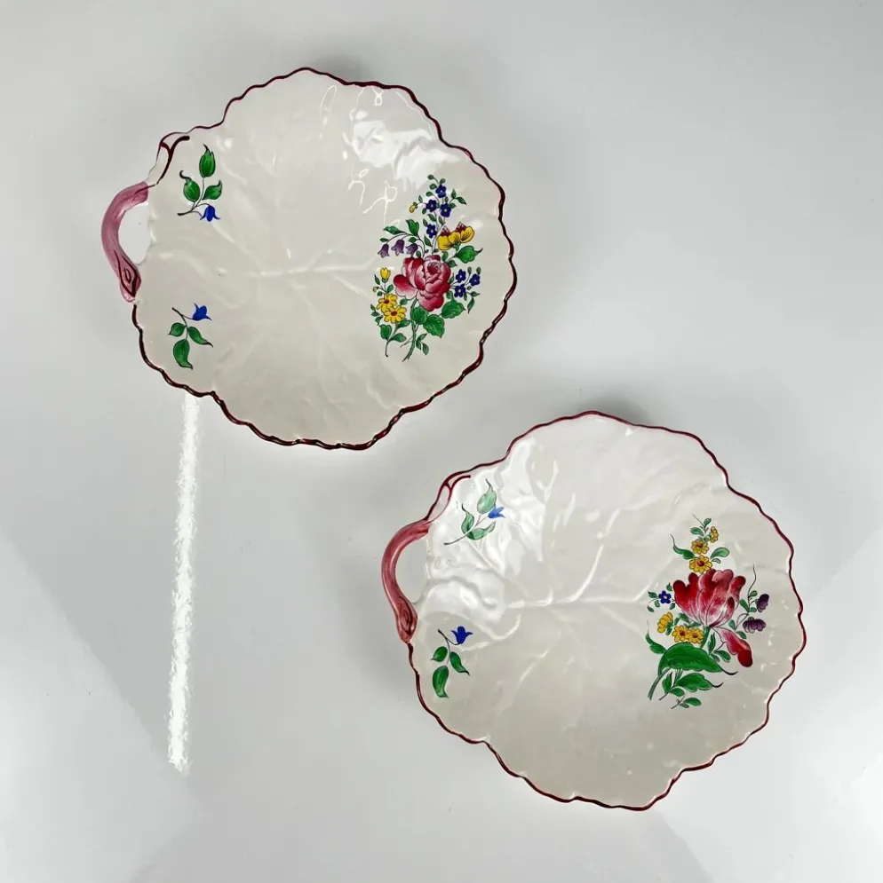 Set de 2 coupelles en forme de feuille, modèle Réverbère par KG Lunéville, motif tulipe et rose