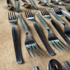 Set de couverts en inox 36 pièces