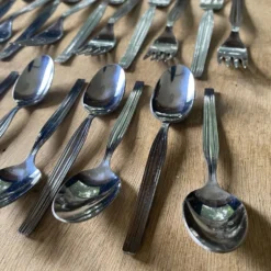 Set de couverts en inox 36 pièces
