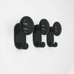 Set de 3 patères murales noires design C Bartoli Italie années 70