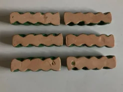 Set de 6 porte-couteaux en terre vernissée tressée verte