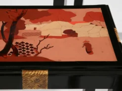 Set de trois tables gigognes décors asiatique bois noirci vers 1920