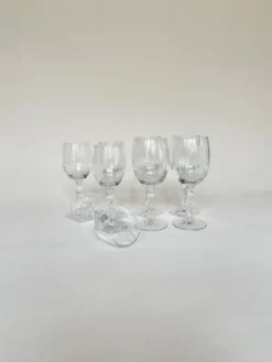 Set de 4 verres à eau et 4 verres à vin, verre tourbillonnant