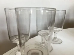 Set de 4 verres rouleau 19e en verre irrégulier