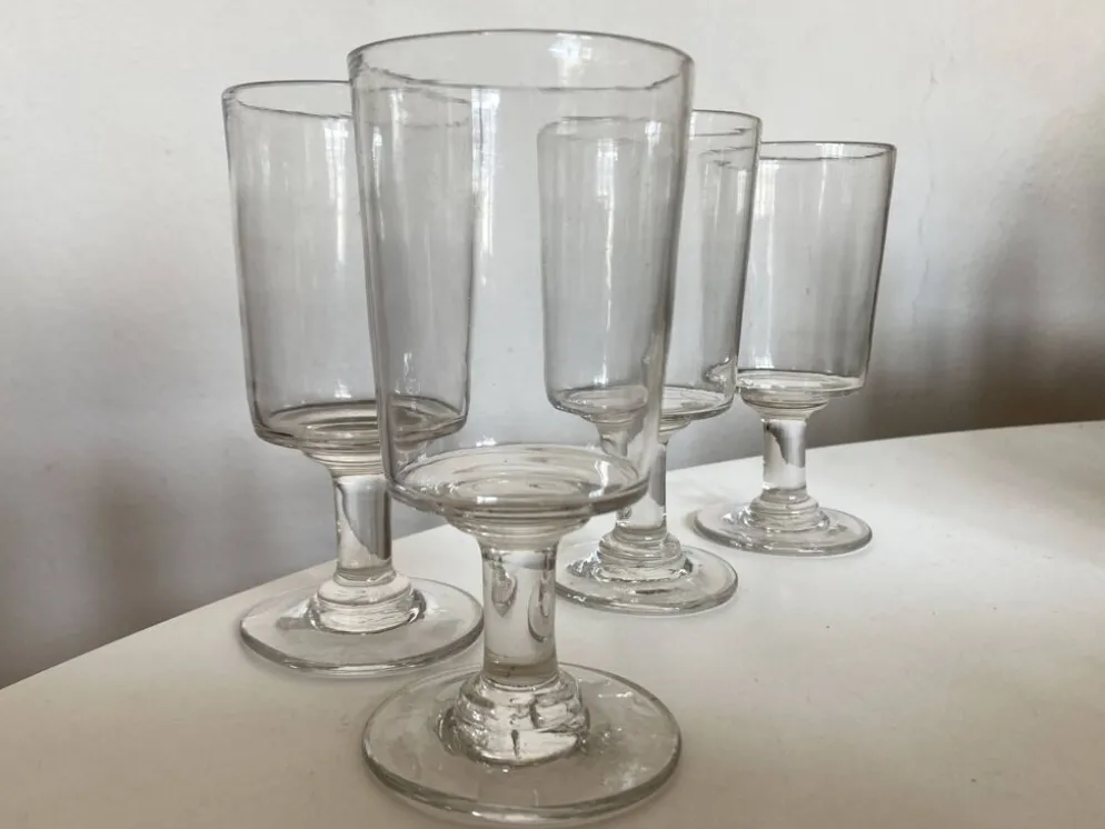 Set de 4 verres rouleau 19e en verre irrégulier