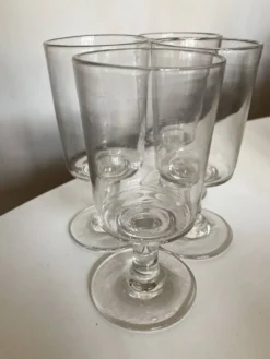 Set de 4 verres rouleau 19e en verre irrégulier