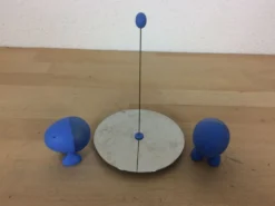 Set et poivre Alessi modèle Lilliput bleu de Stefano Giovannoni