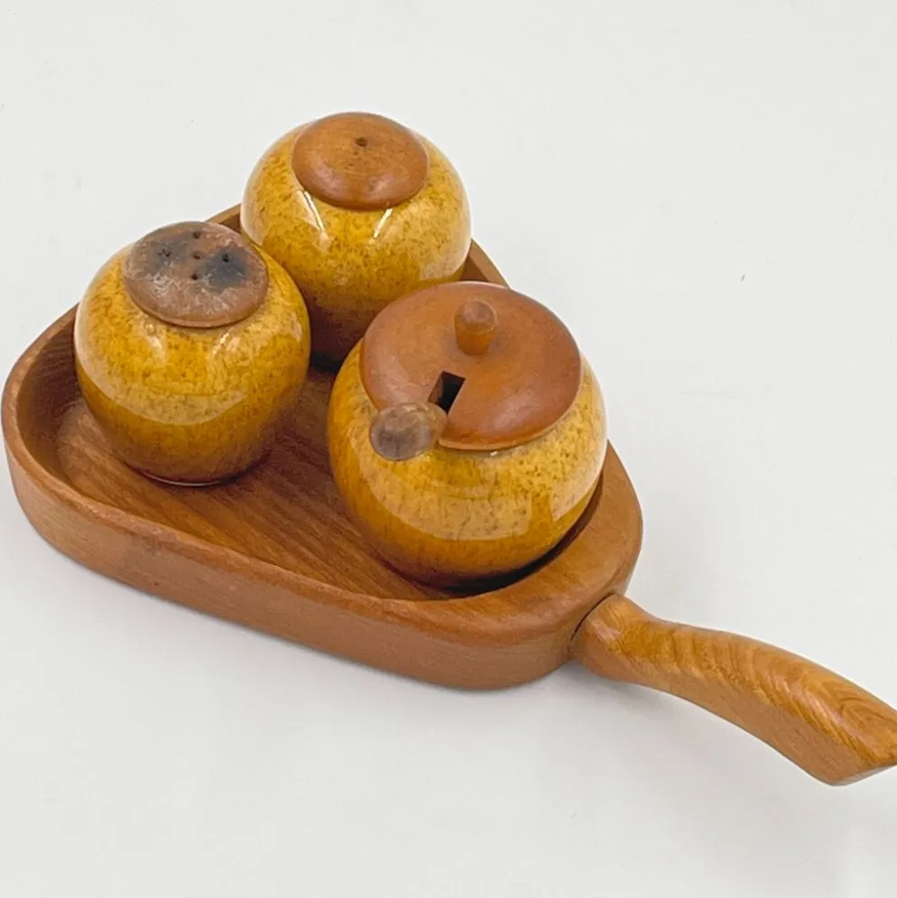 Set poivre et sel et condiment en céramique de Jie Gantofta