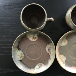 Set 2 tasses grès brun flammé