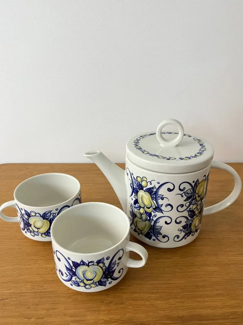 Set 2 tasses thé et théière Cadix par Villeroy et Boch