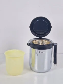 Shaker à cocktail et seau à glace de WMF, années 1970, ensemble de 2