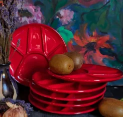Six assiettes céramique à compartiments vintages