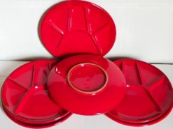 Six assiettes céramique à compartiments vintages