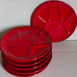 Six assiettes céramique à compartiments vintages