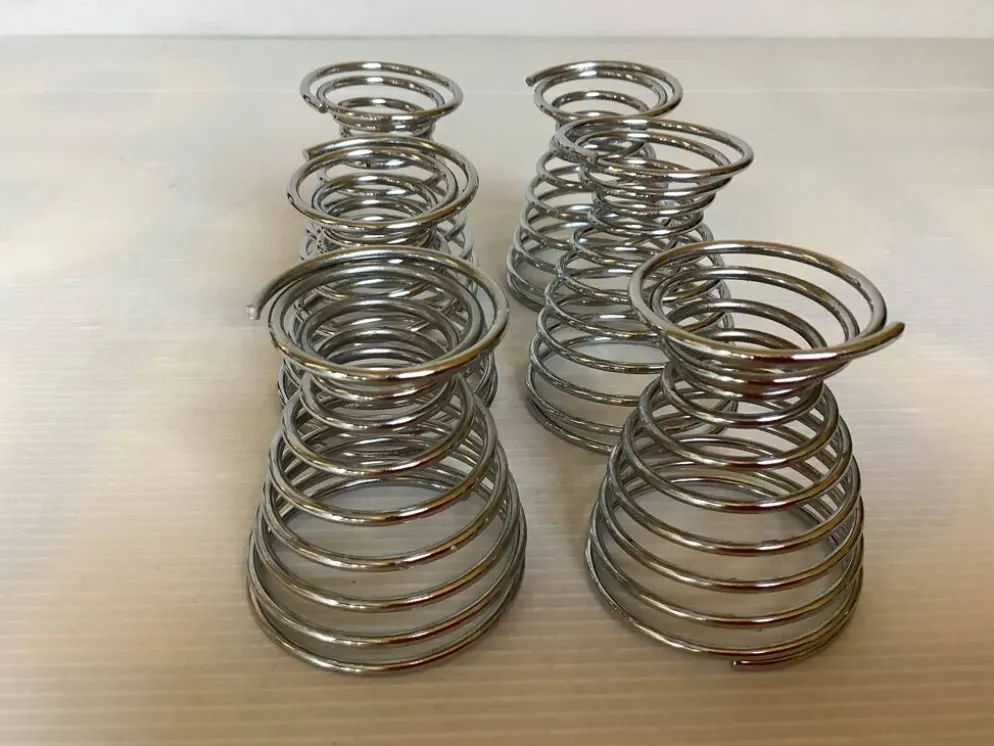 Six coquetiers ressort spirale en métal