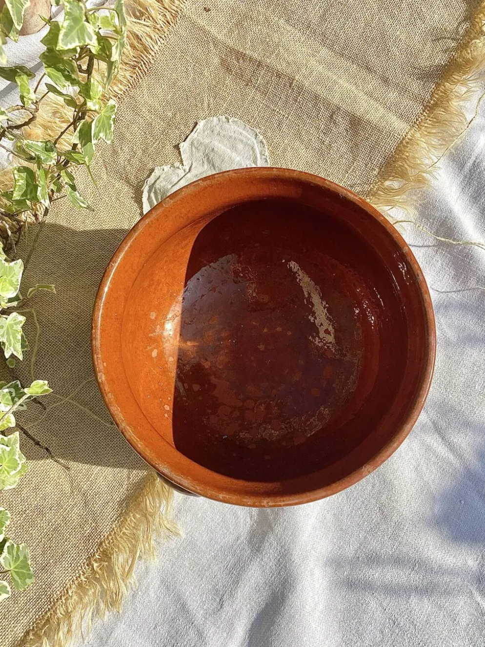 Soupiere ancienne en terre vernissée marbrée sud ouest XVIIIeme