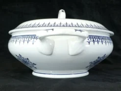 Soupiere en faience de St Amand Privamax