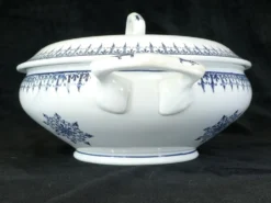 Soupiere en faience de St Amand Privamax