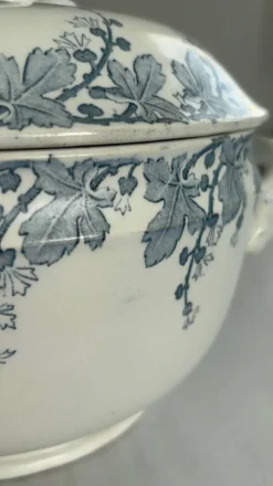 Soupiere terre de fer Lunéville Neva – faïence ancienne française déco