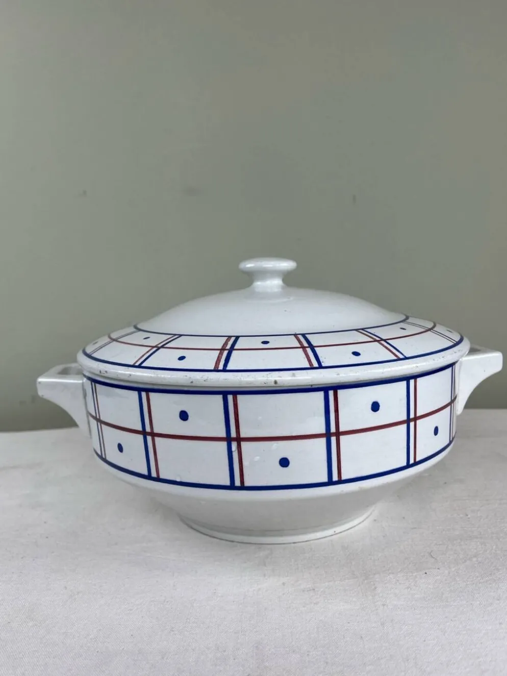 Soupière ancienne