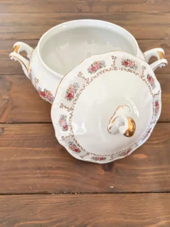 Soupière ancienne