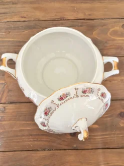 Soupière ancienne
