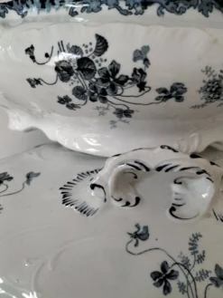 Soupière ancienne Creil & Montereau – vendue par E. Bourgeois