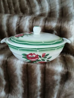 Soupière ancienne Digoin et Sarreguemines