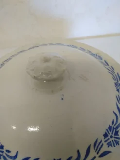 Soupière ancienne en grès
