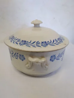 Soupière ancienne en grès