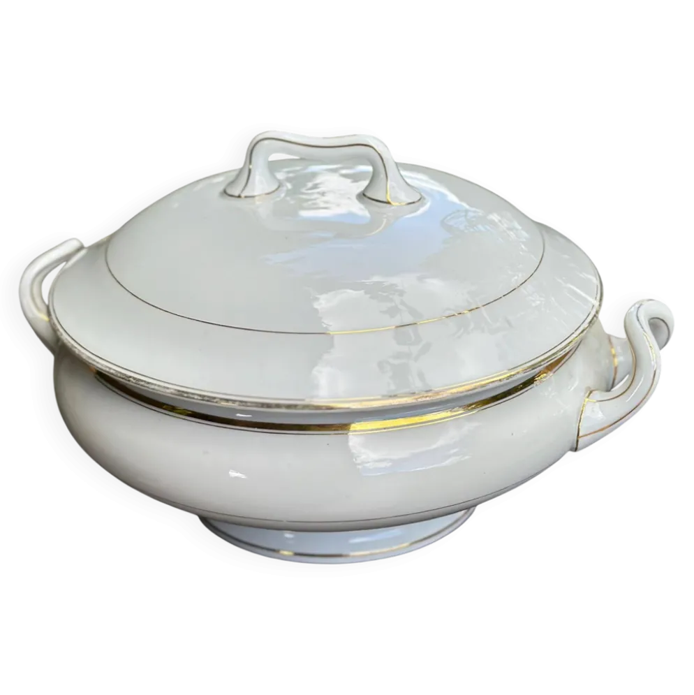 Soupière ancienne en porcelaine blanche et dorures B.H.V. Paris