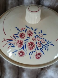 Soupière ancienne