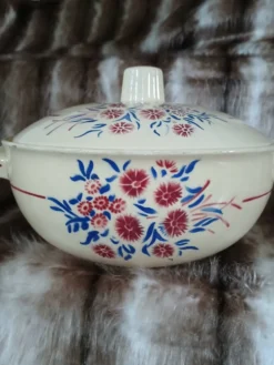 Soupière ancienne