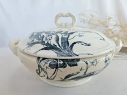 Soupière ancienne Gien Iris Terre de Fer