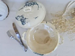 Soupière ancienne Gien Iris Terre de Fer
