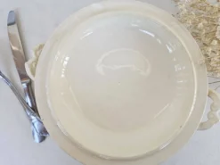 Soupière ancienne Gien Iris Terre de Fer